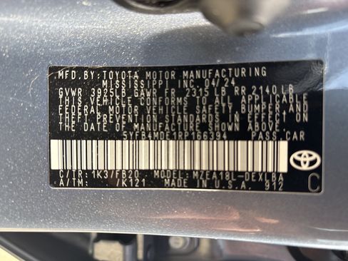 Used 2024 Toyota Corolla LE FWD image 5