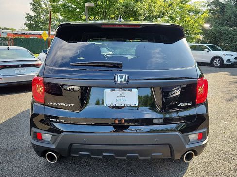 Certified 2023 Honda Passport EX-L image 5