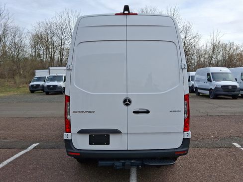 New 2025 Mercedes-Benz Sprinter 2500 image 5