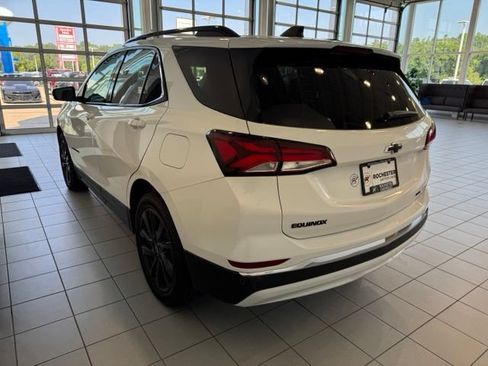 Used 2022 Chevrolet Equinox RS w/ RS Leather Package AWD/4WD image 42