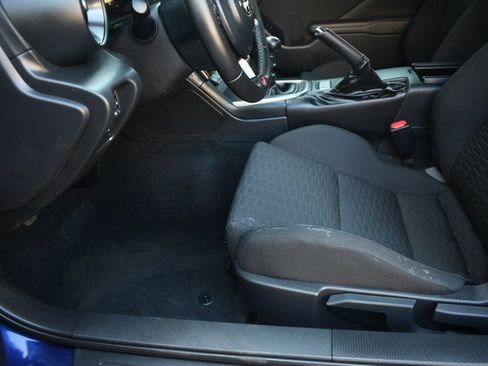 Certified 2023 Toyota GR86 w/ ALL Weather Mat Package (TMS) RWD image 15
