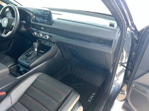 Used 2025 Honda CR-V Sport-L image 29