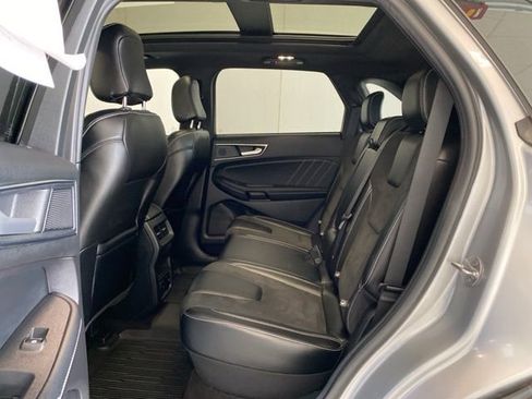 Used 2020 Ford Edge ST w/ Equipment Group 401A AWD/4WD image 14