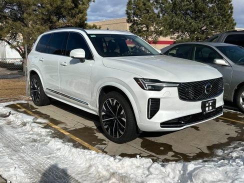 Used 2025 Volvo XC90 T8 Ultra w/ Protection Package Premier image 1
