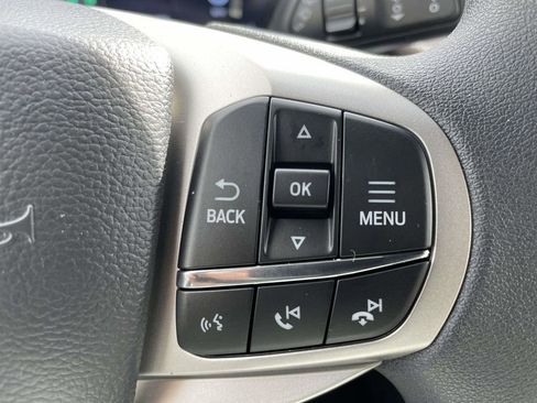 New 2026 Ford Explorer Active image 23