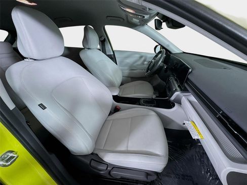 Certified 2024 Hyundai Kona SEL FWD image 26
