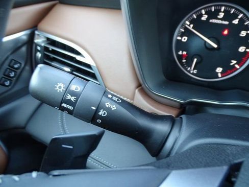 Certified 2022 Subaru Outback Touring image 25