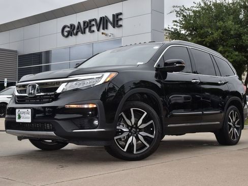 Used 2022 Honda Pilot Elite image 2