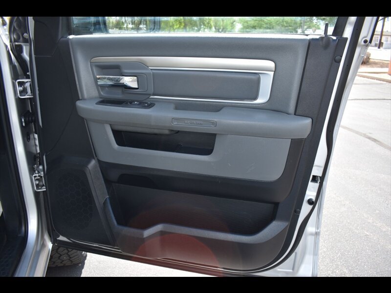 Used 2016 RAM 1500 Big Horn AWD/4WD image 30