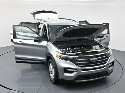 Certified 2023 Ford Explorer XLT w/ Equipment Group 202A image 54