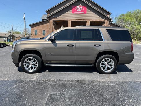 Used 2016 GMC Yukon SLT w/ Open Road Package image 3