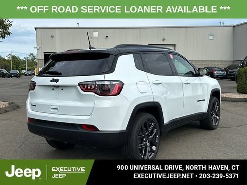 Used 2025 Jeep Compass Limited w/ Sun & Sound Group AWD/4WD image 2