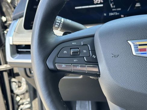 Used 2024 Cadillac XT4 Luxury image 29