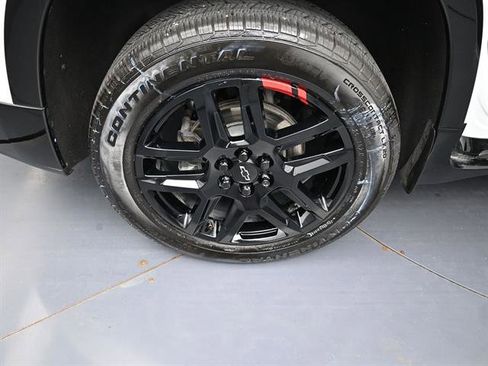 Used 2023 Chevrolet Traverse Premier w/ Redline Edition image 23