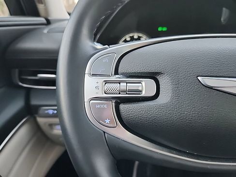 Used 2024 Genesis GV80 3.5T w/ Advanced Package image 8