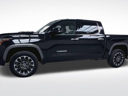 Certified 2024 Toyota Tundra Limited AWD/4WD image 18