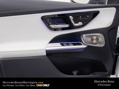 New 2026 Mercedes-Benz GLC 300 4MATIC image 15