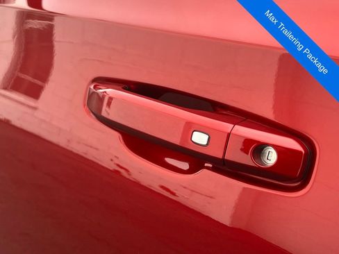 Used 2021 Chevrolet Tahoe Z71 w/ Z71 Signature Package image 10