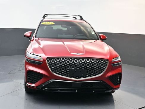 Used 2025 Genesis GV70 3.5T Sport w/ Sport Advanced Package AWD/4WD image 8