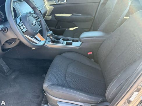Used 2020 Kia Optima LX image 19