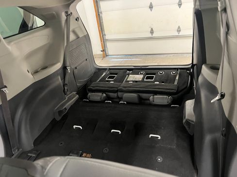 Used 2021 Toyota Sienna XLE w/ XLE Plus Package image 48