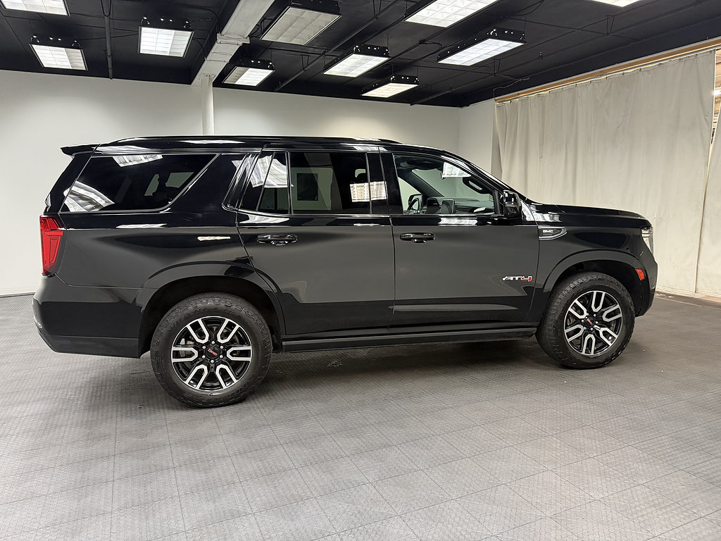 Used 2023 GMC Yukon AT4 w/ AT4 Premium Package AWD/4WD image 6