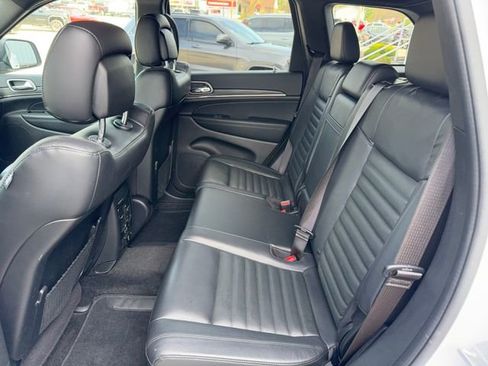 Used 2021 Jeep Grand Cherokee Limited X image 11