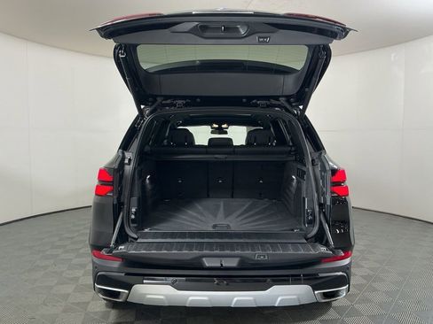 Certified 2024 BMW X5 sDrive40i w/ Premium Package image 25