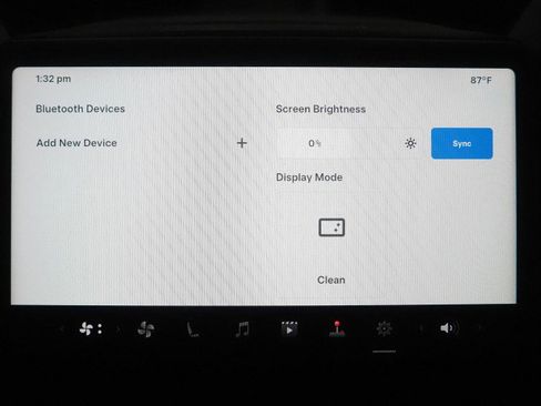 Used 2026 Tesla Model Y Long Range RWD image 30