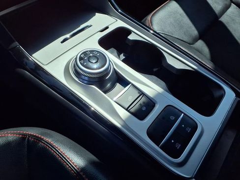 Certified 2023 Ford Explorer ST-Line RWD image 9