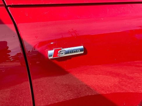 Used 2024 Audi A4 2.0T Premium Plus image 10