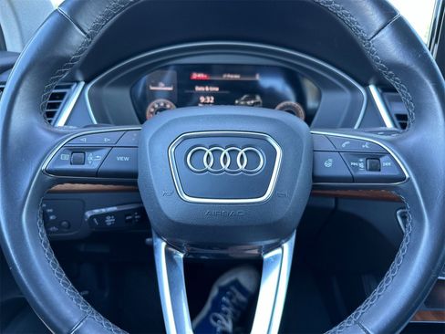 Used 2022 Audi Q5 2.0T Premium Plus image 24