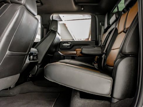 Used 2021 Chevrolet Silverado 2500 High Country w/ Z71 Off-Road Package image 38