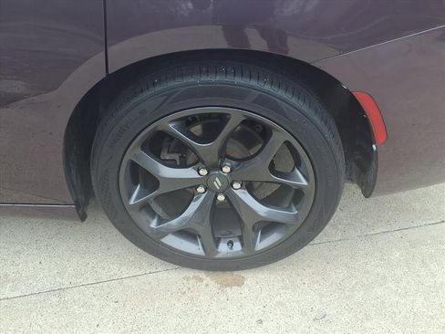 Used 2020 Dodge Charger SXT w/ Blacktop Package image 20