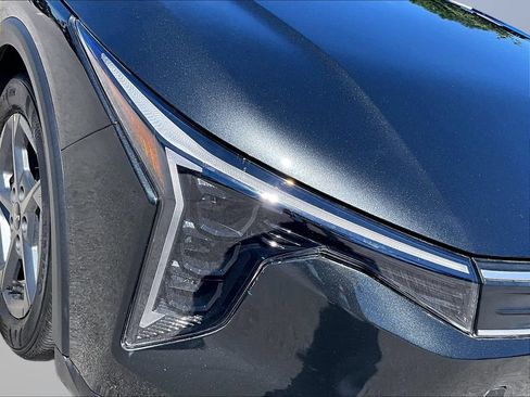 Used 2026 Kia K4 FWD image 28