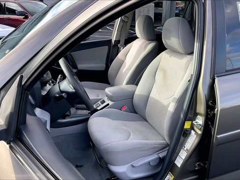 Used 2012 Toyota RAV4 4WD image 22