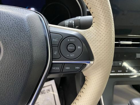 Used 2019 Toyota Avalon Limited w/ Advanced Safety Package image 28