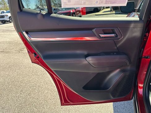 New 2026 GMC Terrain Elevation w/ Elevation Premium Package image 22