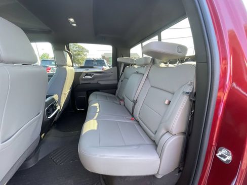 Used 2023 Chevrolet Silverado 1500 LTZ w/ LTZ Premium Package AWD/4WD image 26