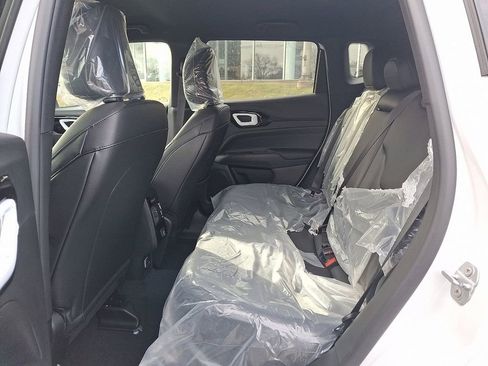 New 2026 Jeep Compass Limited image 6