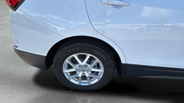 Used 2024 Chevrolet Equinox LS w/ Driver Confidence II Package FWD image 32
