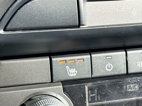 Used 2023 MAZDA CX-9 Touring image 19