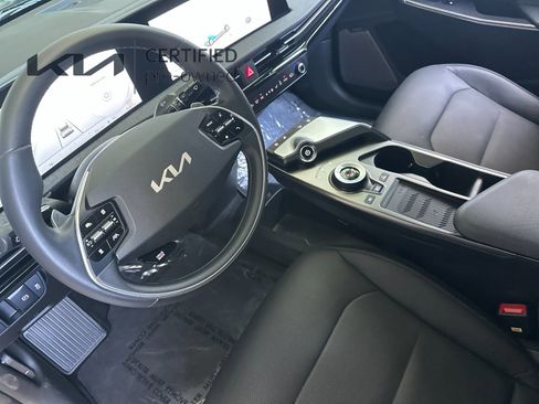 Used 2024 Kia EV6 Wind RWD image 11