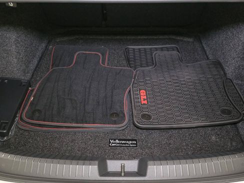 Certified 2025 Volkswagen Jetta GLI Autobahn FWD image 14