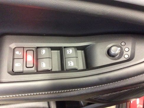 New 2025 Jeep Grand Cherokee Limited image 13