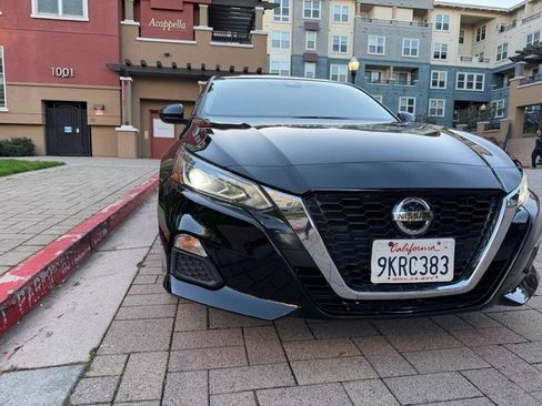 Used 2021 Nissan Altima 2.5 SR FWD image 29