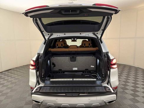 Certified 2024 BMW X5 xDrive50e w/ Premium Package image 24