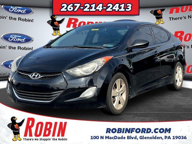 Used 2013 Hyundai Elantra GLS w/ Preferred Pkg FWD image 3
