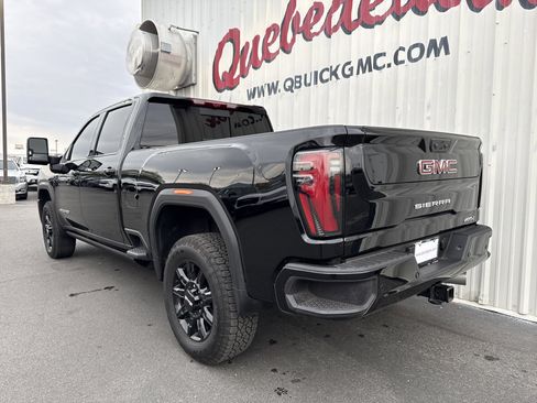 Used 2025 GMC Sierra 2500 AT4 w/ AT4 Premium Plus Package image 4