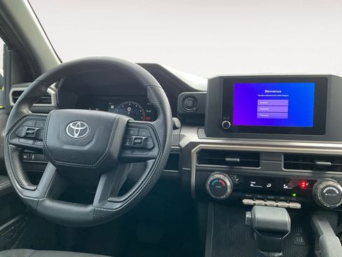 Used 2025 Toyota Tacoma SR5 image 12